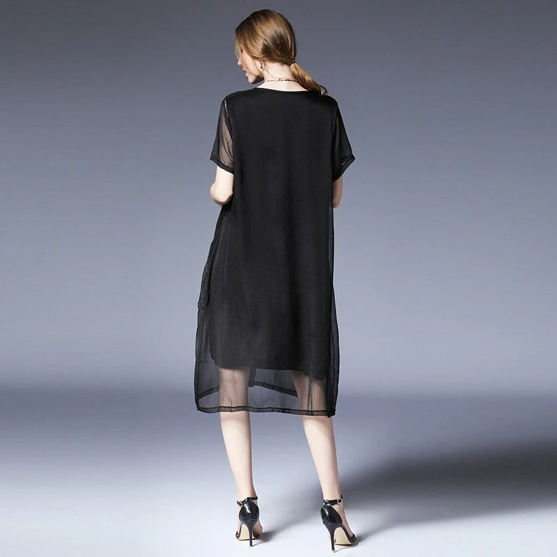 Фото CHICEVER Embroidery Summer Dress For Women 2018 O Neck Short Sleeve Loose Plus Size Black Women's Dresses Korean Fashion Tide Женская CHICEVER Embroidery Summer Dress For Women 2018 O Neck Short Sleeve Loose Plus Size Black Women's Dresses Korean Fashion Tide Женская