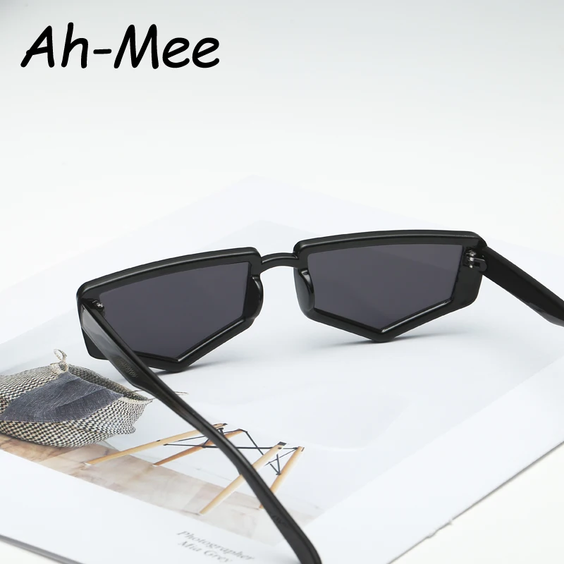 Солнечные очки в винтажном стиле UV400 женские прямоугольные брендовые