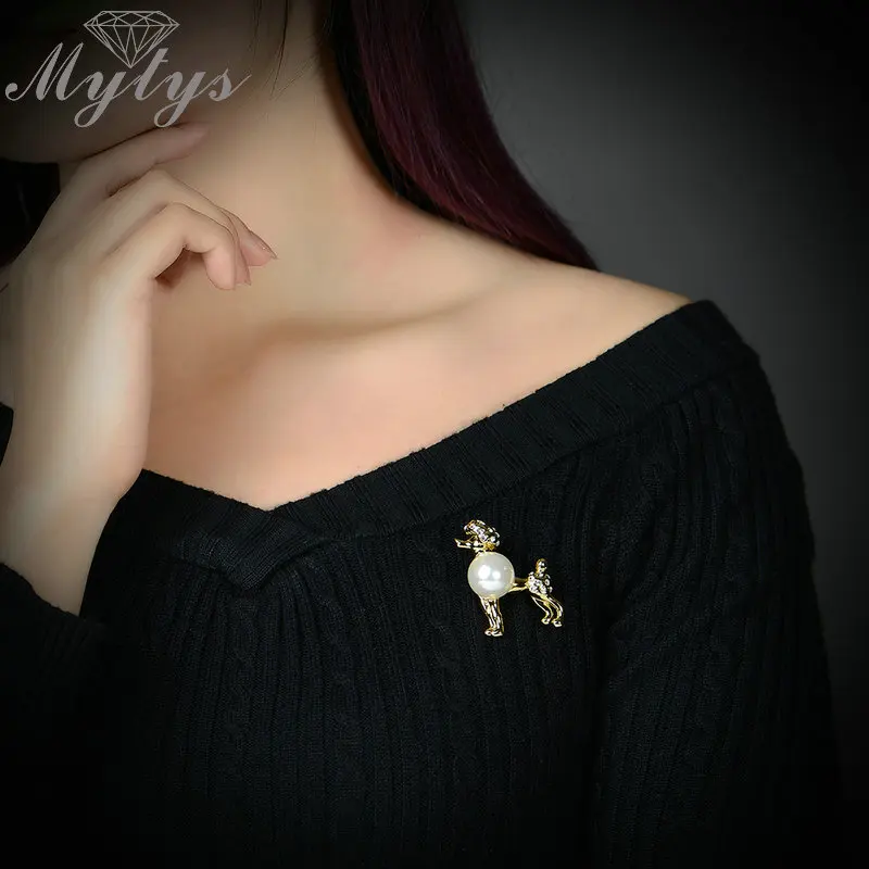 Mytys Модные женские броши в виде пуделя для домашних животных булавка костюма