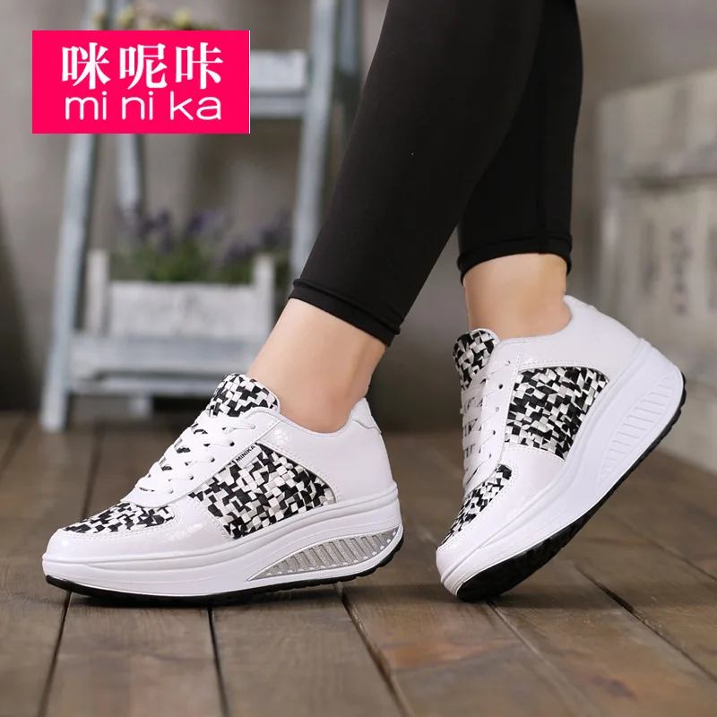 Женская обувь для бега Chaussures Femme женские спортивные кроссовки на шнуровке