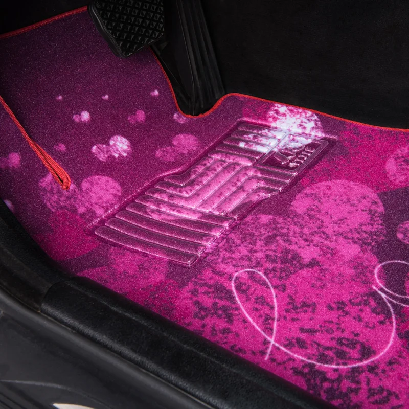 Модный принт в форме сердца Плюшевые индивидуальные автомобильные коврики |
