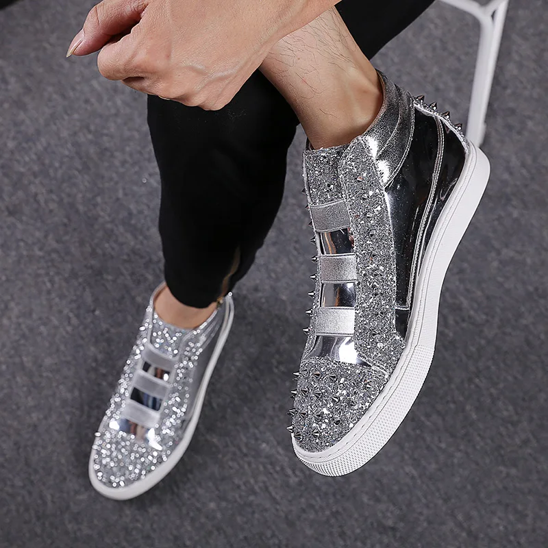 YD-EVER rivet patent leather Men sport shoes Height Increasing shiny Man Brand Outdoor Sneakers Walking Sport sneakers | Обувь