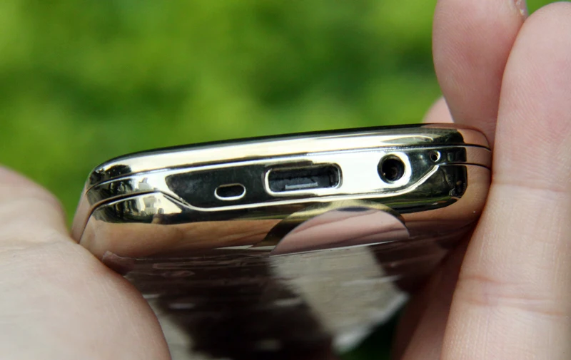 

NOKIA 6700c Refurbished Mobile Phone Classic Cellphone 3G GSM Gold & Arabic Keyboard Unlocked