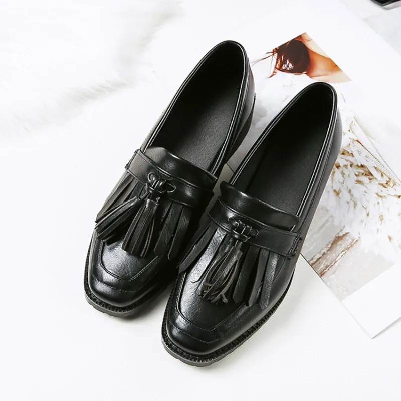 plus size 34-43 fashion Spring Autumn Casual shoes loafers comfortable women Soft Loafers Tassel Ladies Flats Slip-on Driving