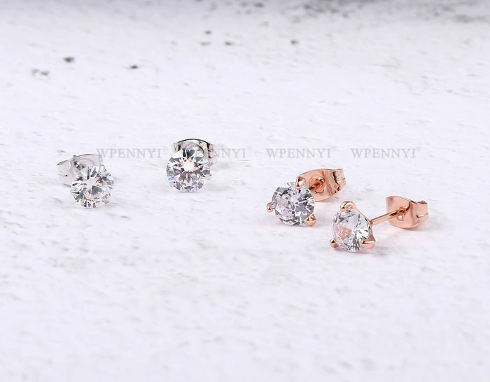 Роза золотого цвета блестящий 3 зубец прозрачный Круглый 6 мм 0.75ct циркония Сердца