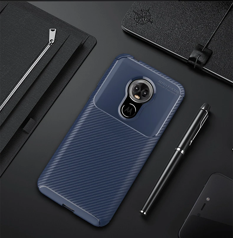 Роскошный чехол для Motorola Moto E6 мягкий силиконовый из углеродного волокна защиты