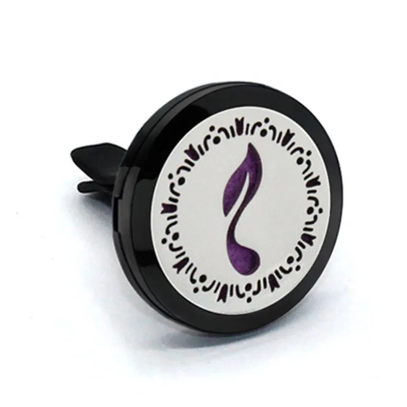 Автомобильный освежитель воздуха на выходе в автомобиле кондиционер эфирное