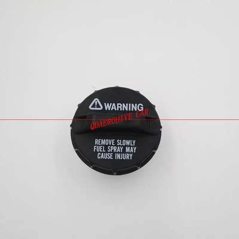 QDAEROHIVE Fuel Tank Cap Gas Tank Cover Oil Fuel Tank Cap fits for NISSAN Paladin D22 NP300