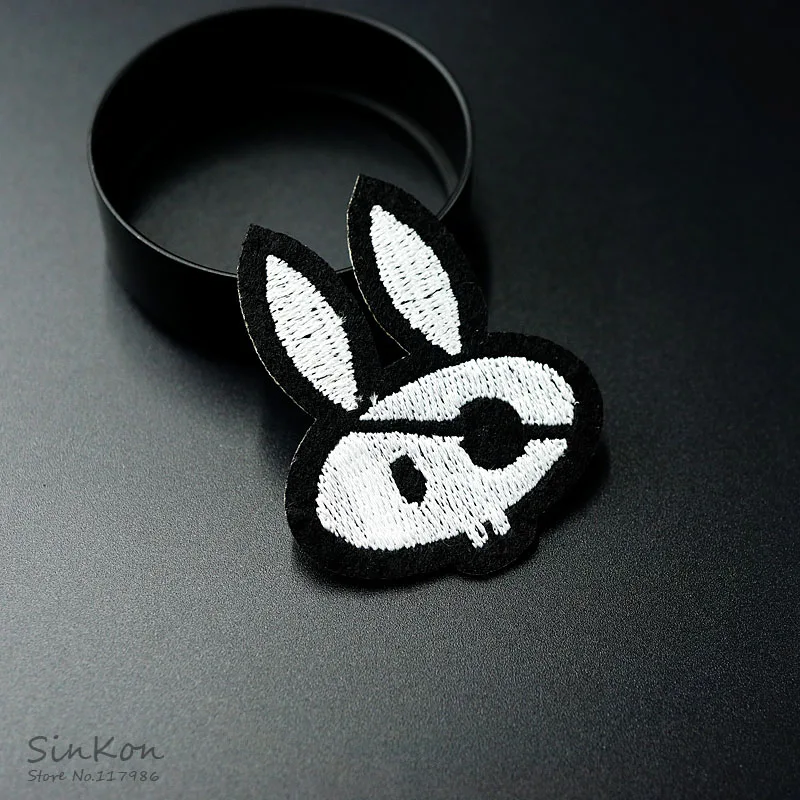 Кролик (Размер: 3 7 х4 5 см) сделай сам нашивка вышитая аппликация швейная одежда