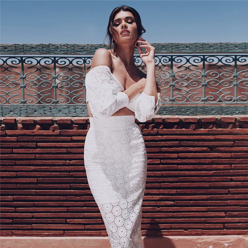 Женский комплект из двух предметов с цветочным принтом однотонная белая