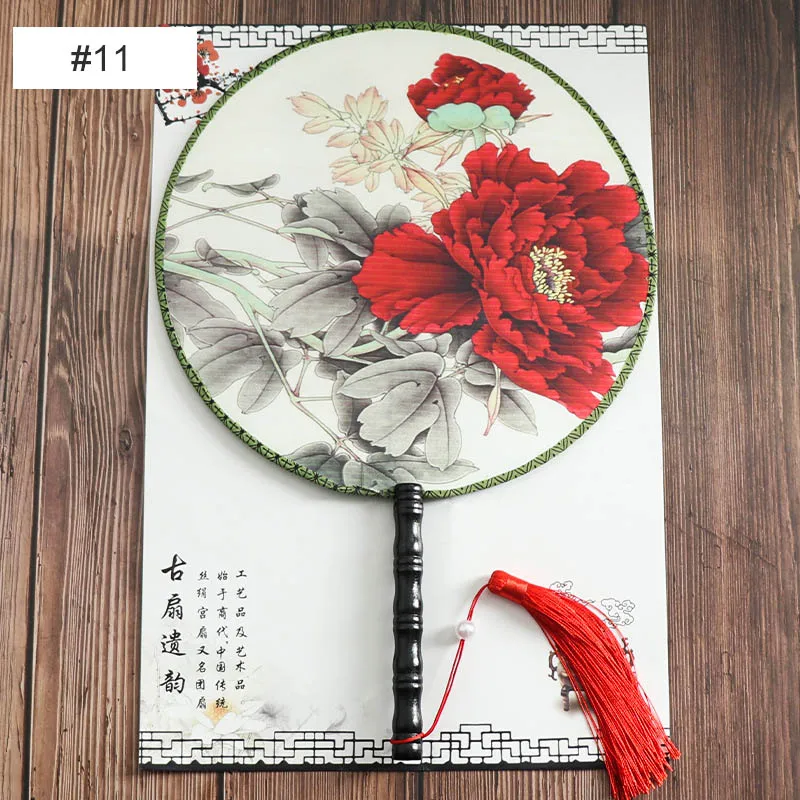Hand Held Embroidery Chinese Style Vintage Round Fans Double-sided Classical Fan Silk Female Embroidery Flower Fan Dance Prop