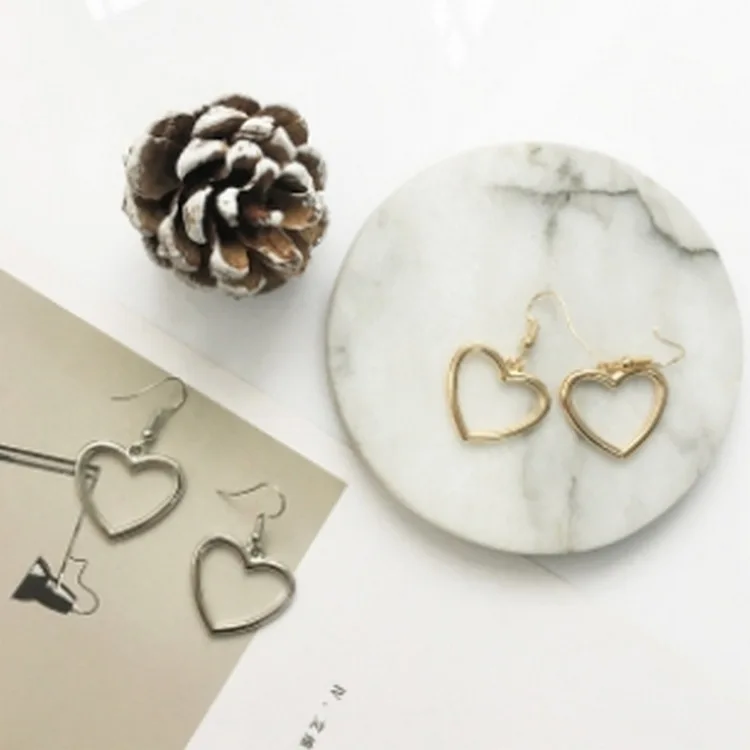 Новинка 2017 модные серьги полые геометрические в форме сердца Япония Харадзюку