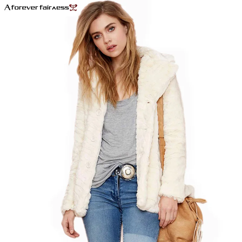 Женская зимняя куртка с отложным воротником длинным рукавом и искусственным
