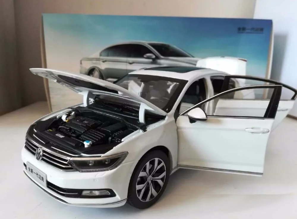 1:18 литая под давлением модель для Volkswagen VW Magotan B8L белый седан игрушечный автомобиль миниатюрная коллекция подарки Passat B8