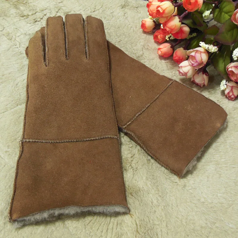 Зимние износостойкие перчатки сохраняющие тепло овчины женские из натуральной