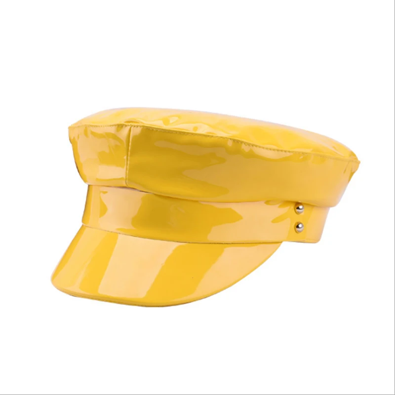 Берет женский из лакированной кожи однотонная Панама с плоским верхом напуском в