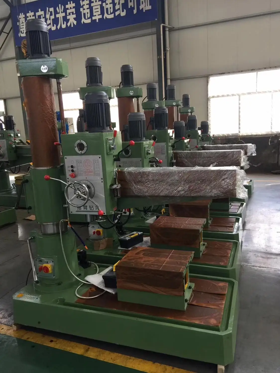 Радиальный сверлильный станок ZQ3040 бурения диаметром 40 мм|Дрель| |