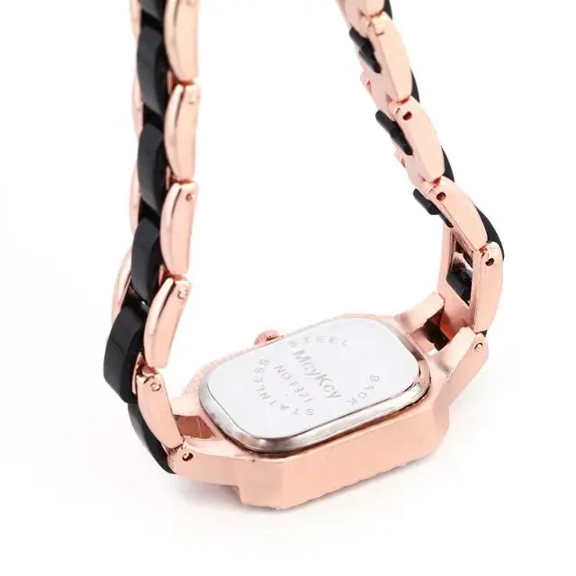 2017 брендовые роскошные золотые часы с кристаллами женские модные кварцевые