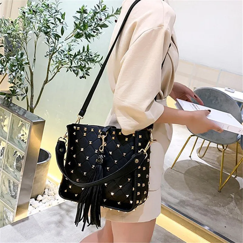 8 цветов роскошная модная сумка с заклепками и кисточками повседневные сумки