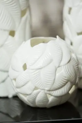 Креативная фарфоровая Выгравированная Цветочная ваза с полыми листьями