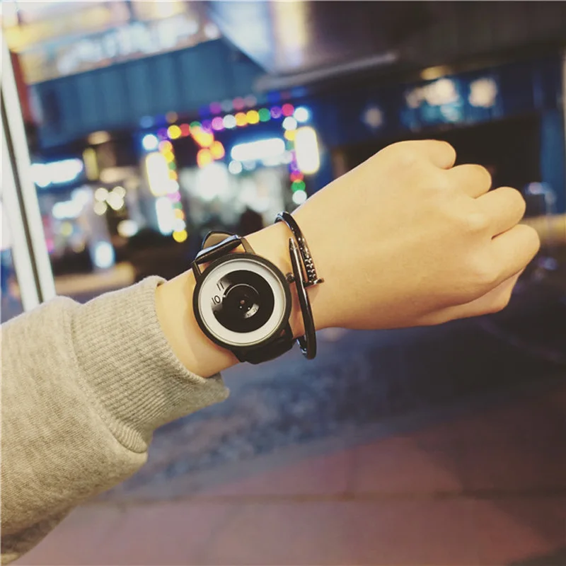 Европейские уникальные часы с вращающимся циферблатом креативные для