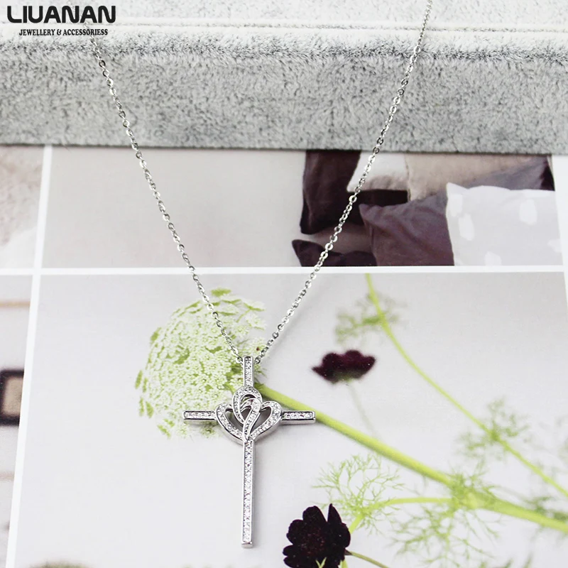 Посеребренное ожерелье с подвеской крест полным кристаллом CZ Сердце Любовь