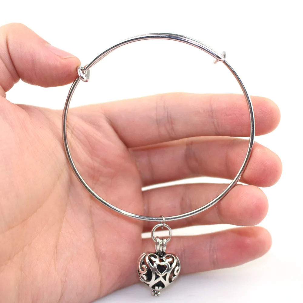 Женский серебристый браслет с эфирными маслами ажурный из натуральных бусин