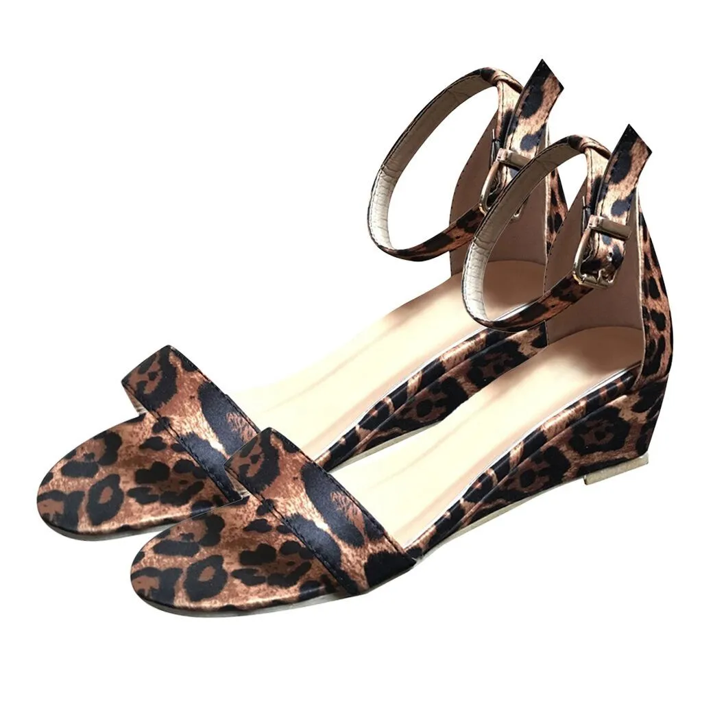Летние леопардовые сандалии SAGACE на каблуках женские модная повседневная женская