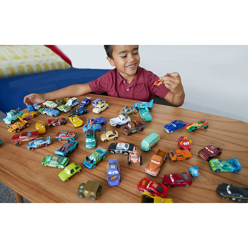 Pixar CARS 2 игрушка Этал DieCasti автомобиля сплав классический автомобиль Die нет: 95 шериф