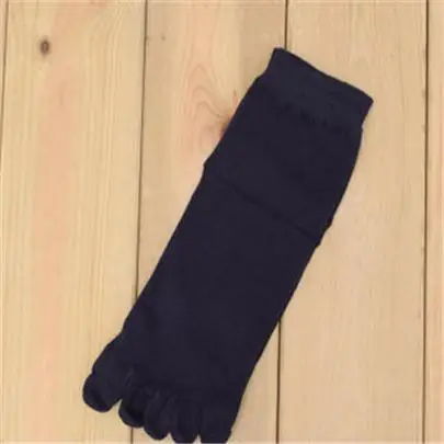 Solid dark blue YRRETY мужские хлопковые носки 1 пара носков зимние мужские депорты женский топ для фитнеса тонкие секционные пять пальцев осенние короткие носки - Цвет: Solid dark blue