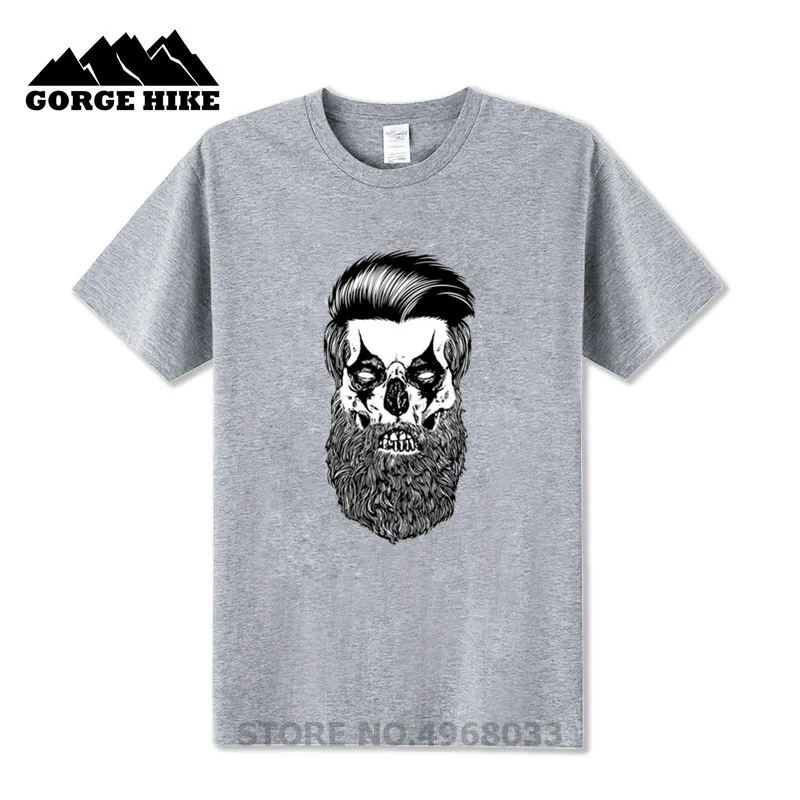 Борода клоун Джеймс Страх трескается и не отвердевает с круглым вырезом футболки