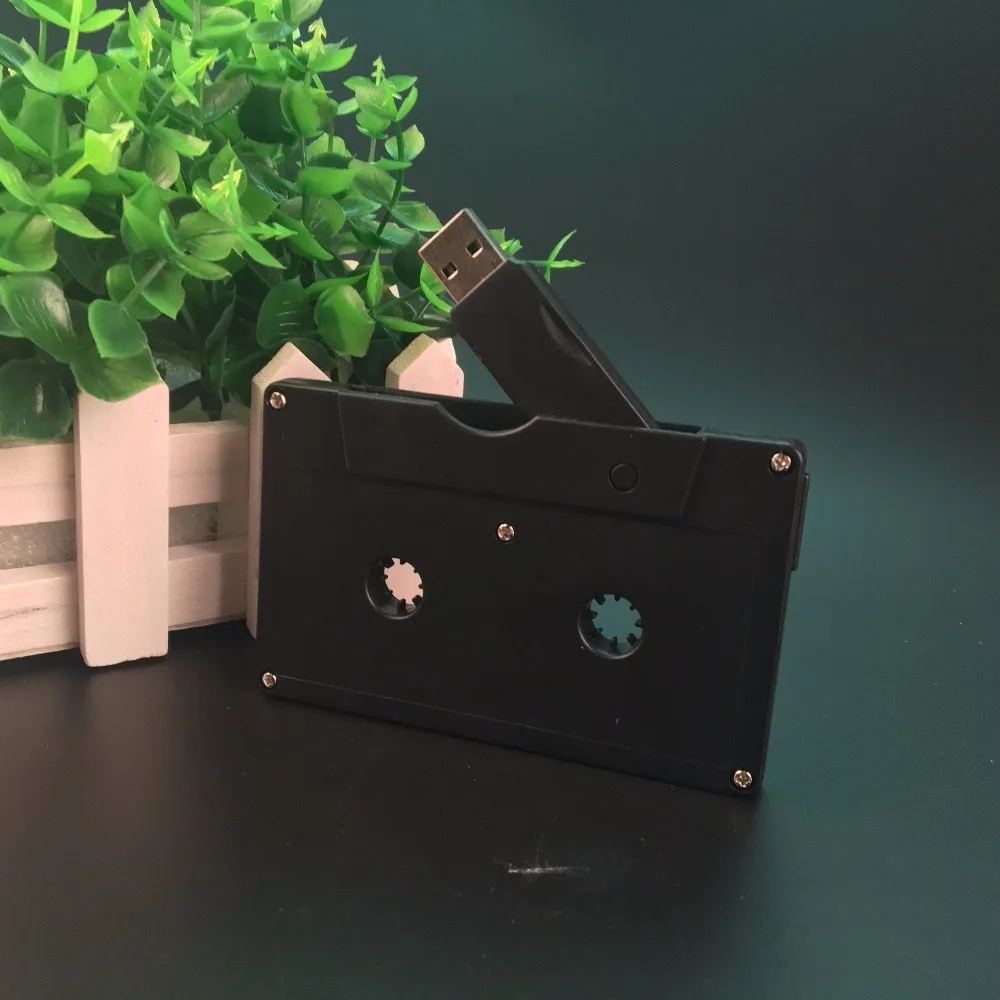Новая модель кассетной ленты Новинка логотип на заказ usb 2 0 флэш-накопитель (более
