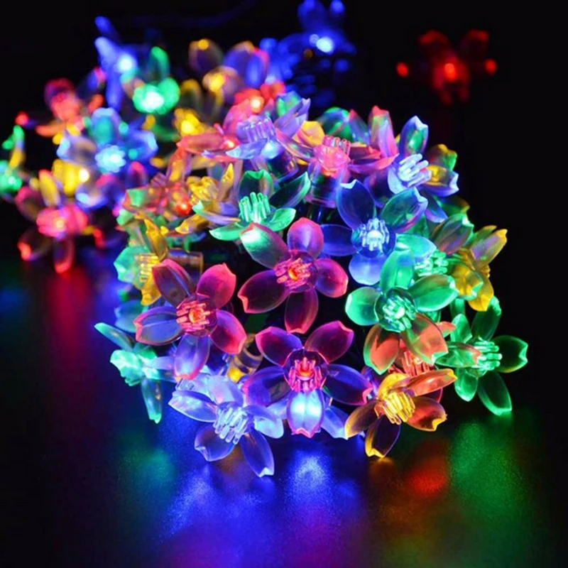 Водонепроницаемые наружные солнечные гирлянды 7M 50LED-светодиодные феерические огни в форме персикового цветка для декорирования сада.