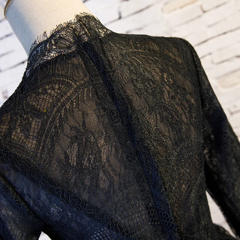 Женское длинное вечернее платье элегантное черное трапециевидной формы с