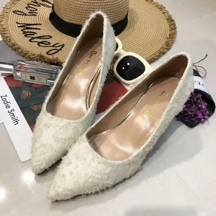 Роскошная обувь женские дизайнерские туфли из замши цвет белый черный серый