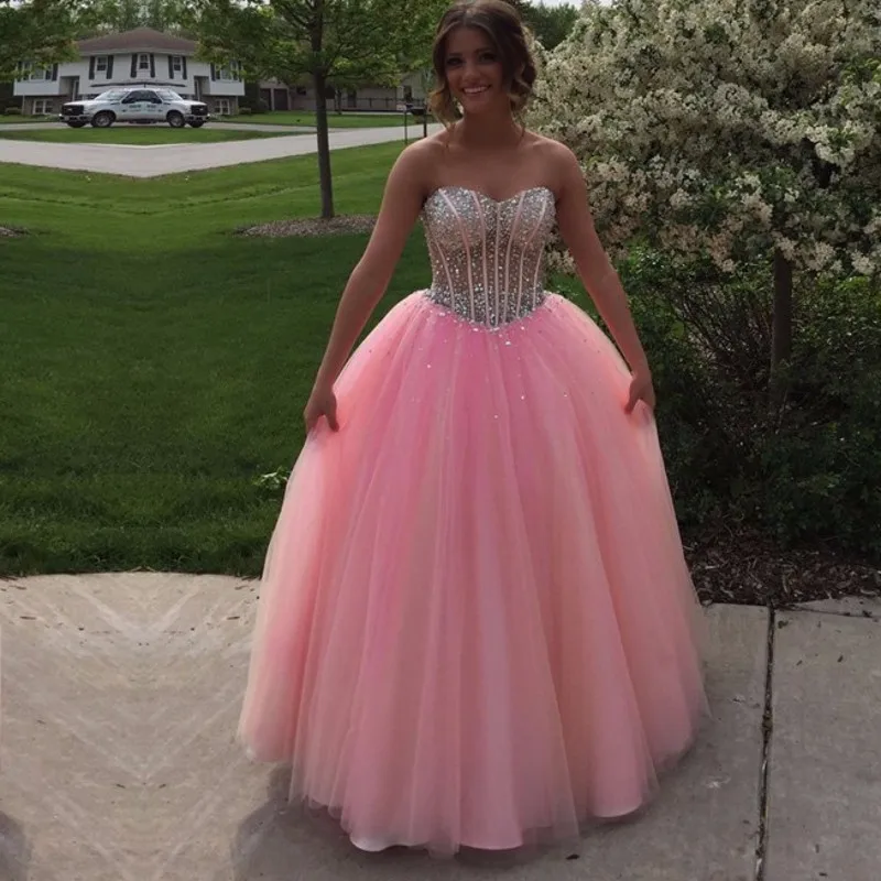 Отделанное бисером блестящее розовые Бальные платья quinceanera бальное платье 15 лет