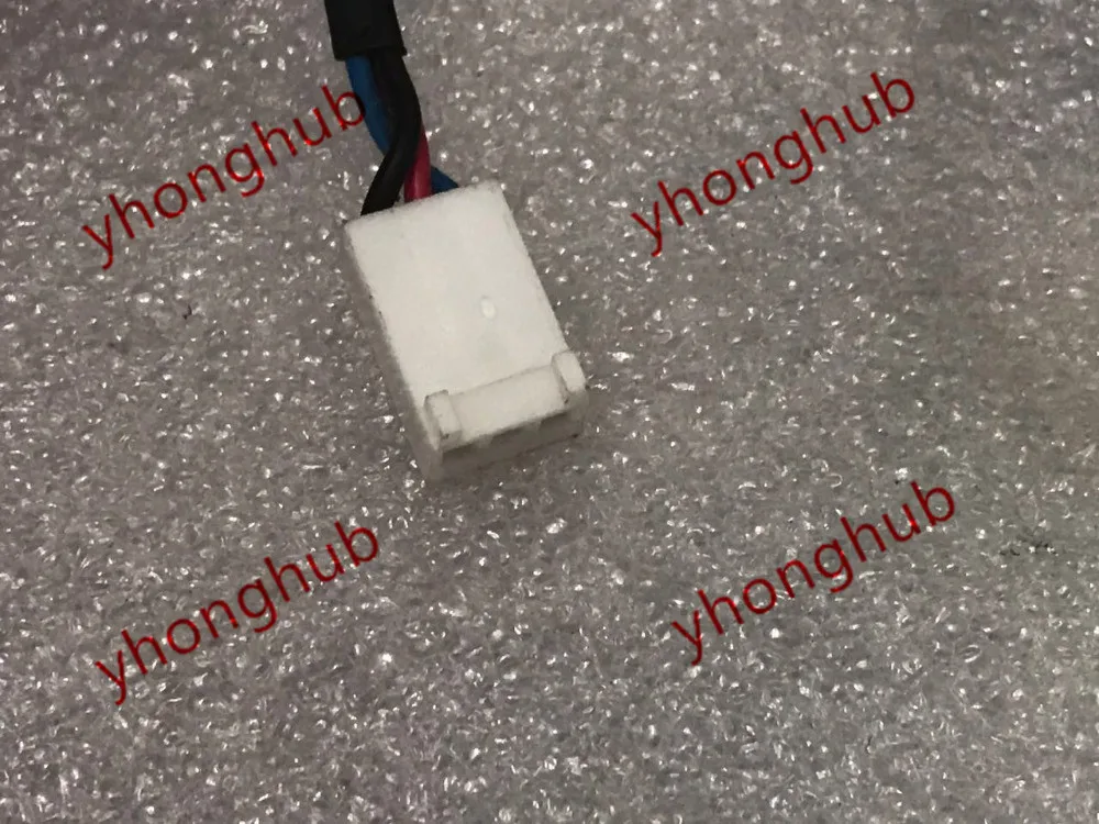 Вентилятор охлаждения сервера Delta Electronics FFB0412HHN 5M01 12 В постоянного тока 0 17 А 40x40x28