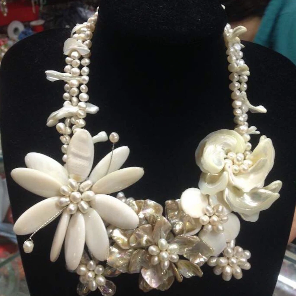Ожерелье чокер с перламутровой ракушкой роскошный в европейском стиле белыми