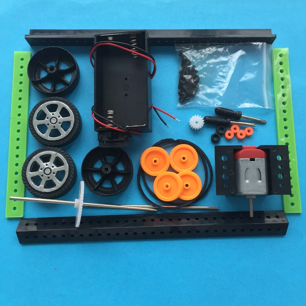 1 комплект модель J262Y DIY четырехколесный привод маленький игрушечный автомобиль