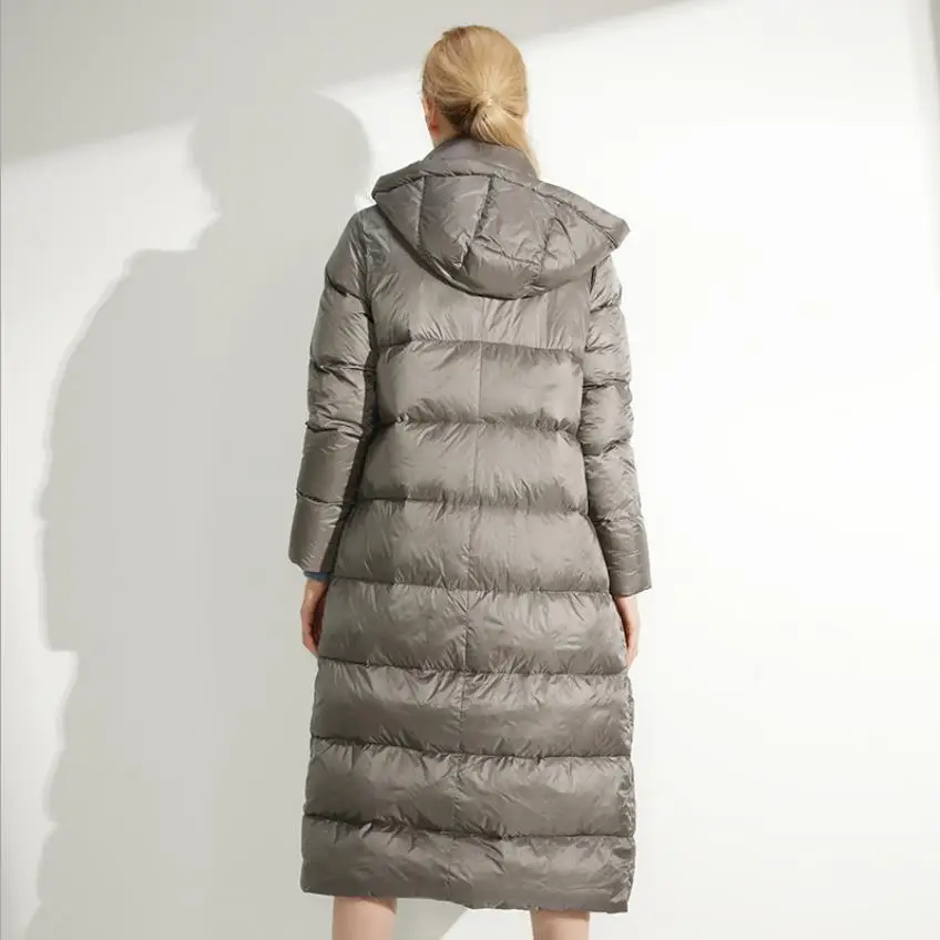Зимнее модное Брендовое длинное плотное пуховое пальто выше колена женское