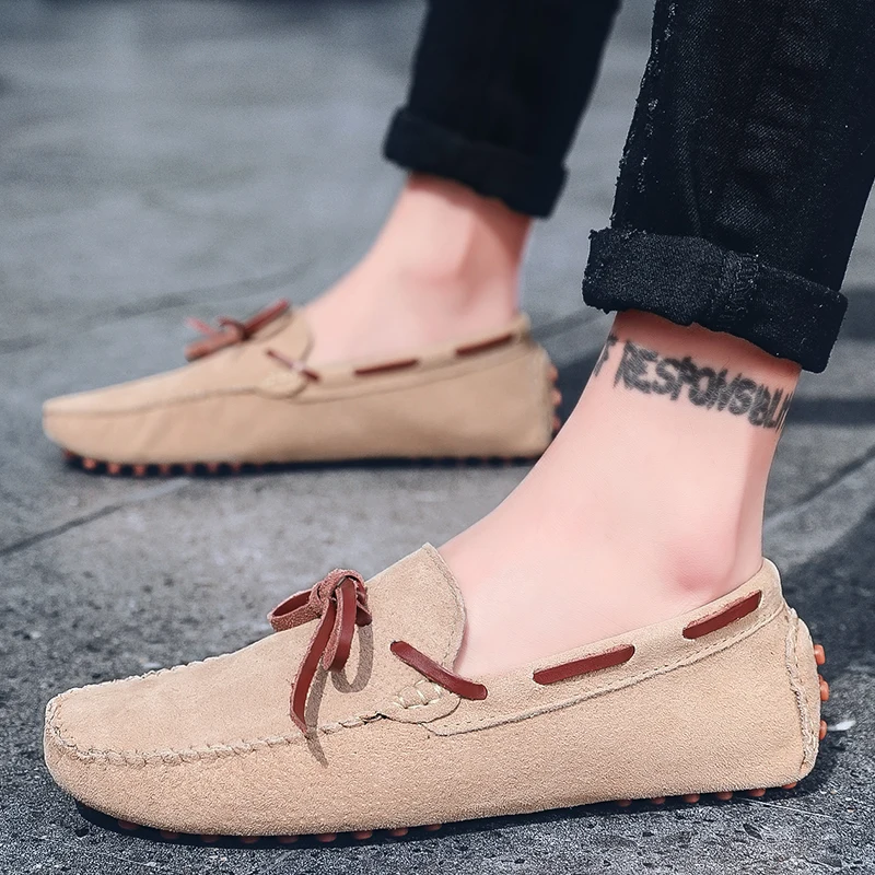 

Moccasins Men Shoes Male Loafers Flats Genuine Leather Winter With Fur Casual Boat Walking Footwear Gommino Driving Shoes 38-49#