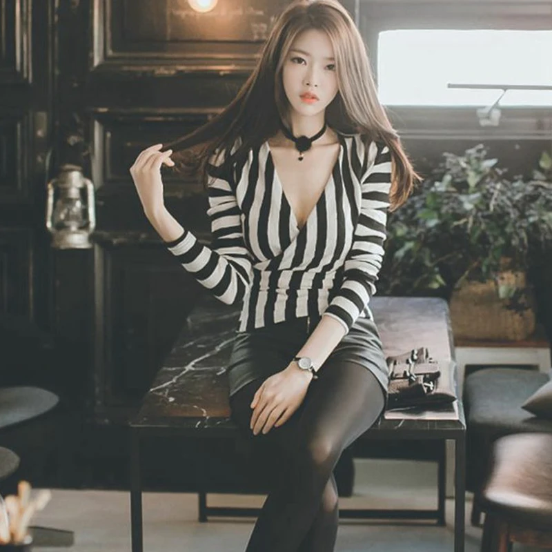 Женская Базовая Блузка в полоску с высокой талией черная белая перекрестным