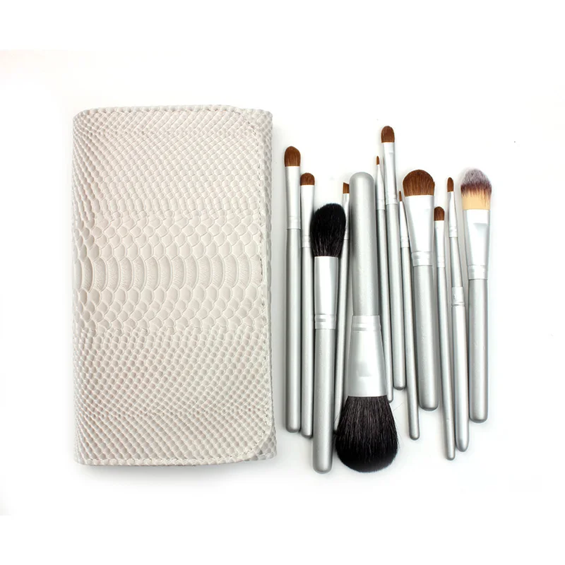 

12Pcs Chic High Quality Artist Makeup Brushes Snake bag Maquiagem Animal Hair essentials eye Make Up Brush set Cosmetic Tool Kit