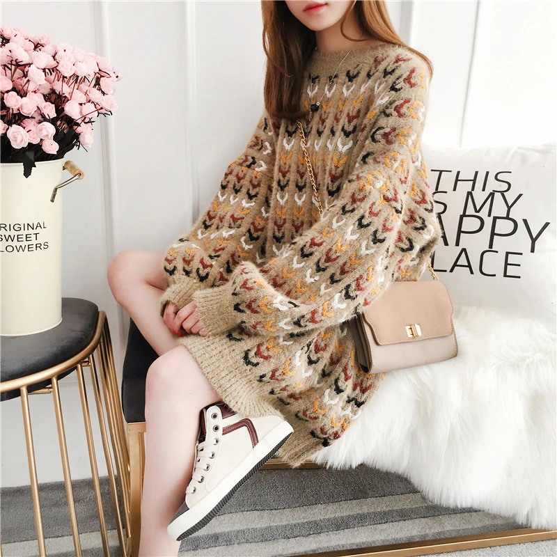 Свитер женский шерстяной с круглым вырезом свободный большого размера длинными