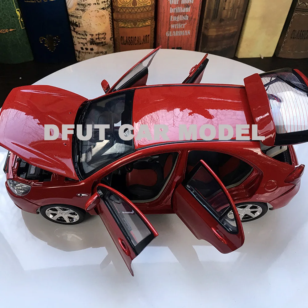 Литая машинка из сплава 1:18 модель JAC ограниченная серия цветная коробка упаковка