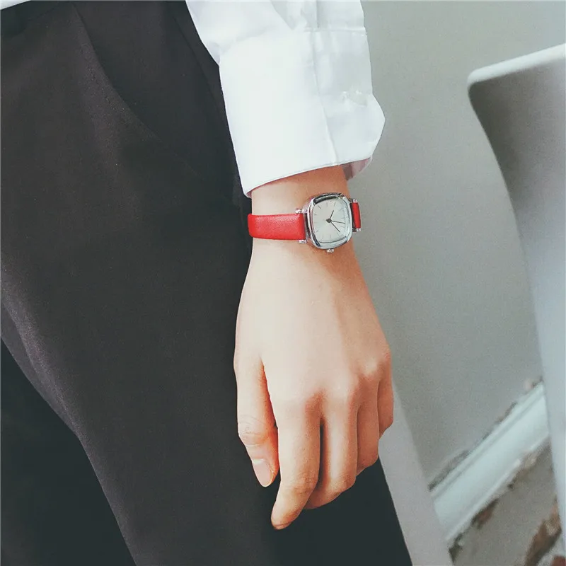 

Vintage leather square dial watches women fashion dress watch minimalist stylish small fresh quartz female clock BGG brand hours