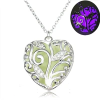 4 colors luminous love heart necklaces hollow glow in the dark tone pendant silver color chains for women fashion jewelry gift