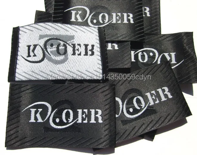 Бесплатная доставка вышитые этикетки для одежды/плащ ветровка
