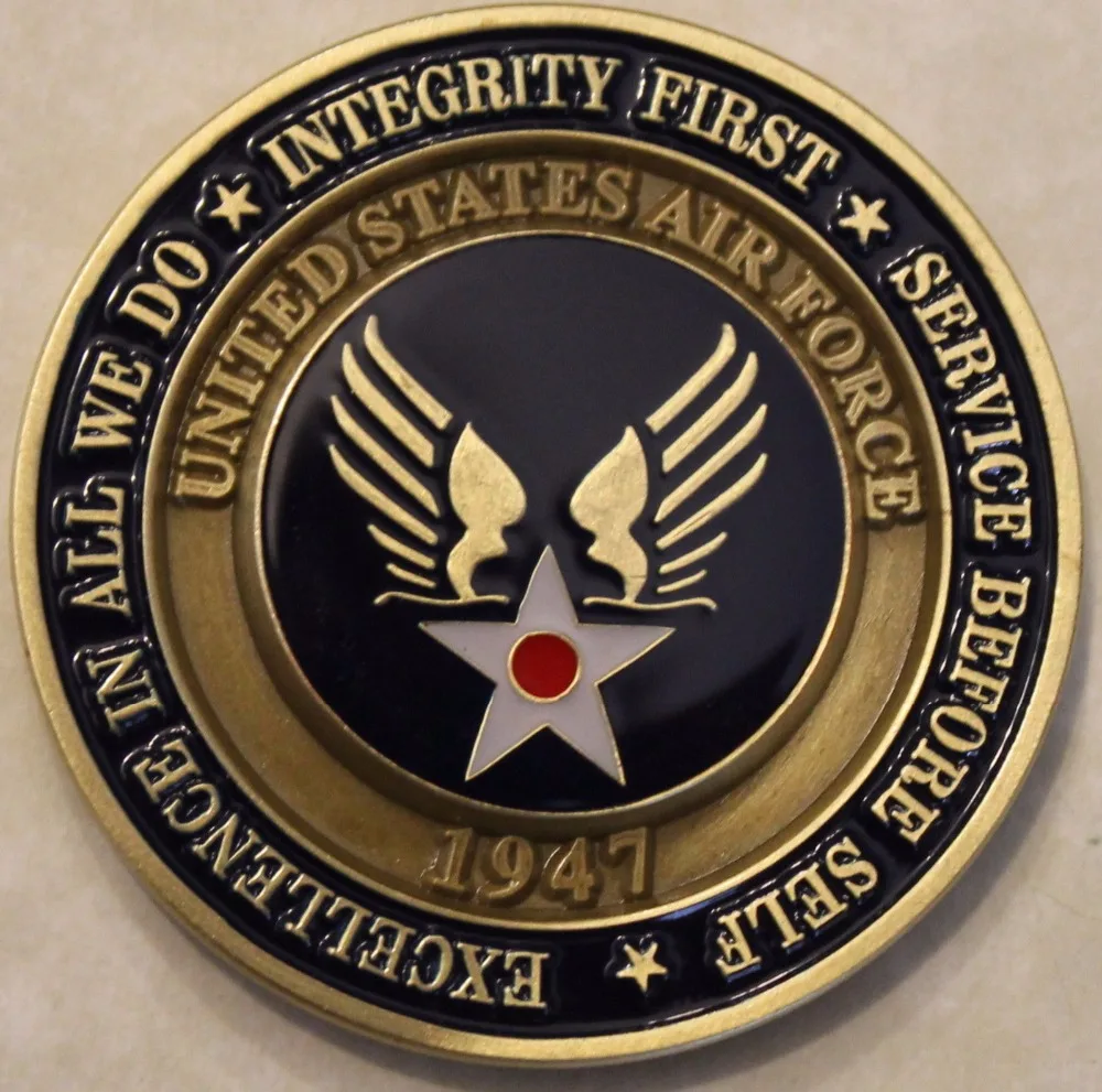 Пневматическая награда Airman Aim High. .. Fly Fight Win Military Challenge Coin 50 шт./лот бесплатная