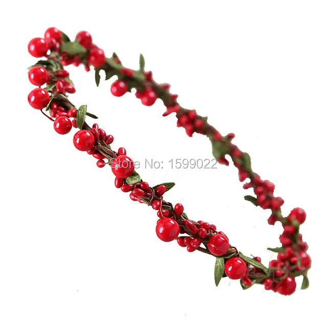 

Vintage Christmas Flower Headband Red Foam Pip Berry Wreath Handmade Leaf Head Band Festival Headdress for Women Hair Accessory